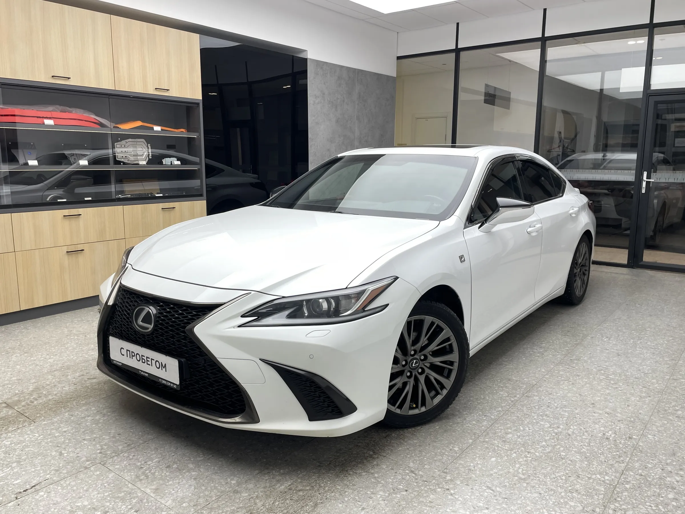 Купить Лексус ЕС 2021г.