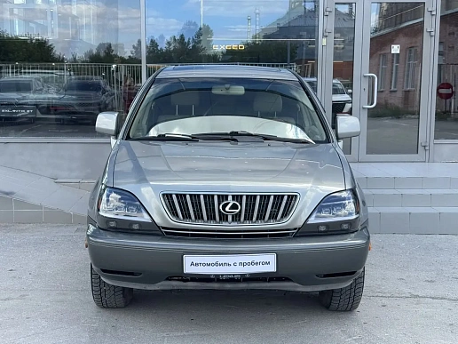 Купить Лексус РКС 2001г.