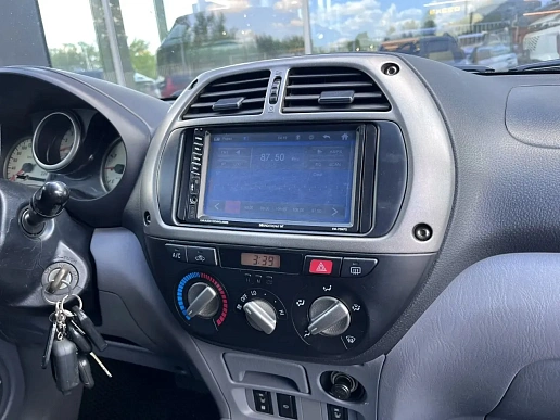 Купить Тойота Новый RAV4 2003г.