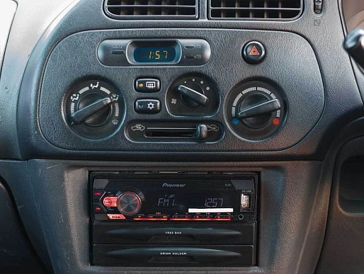 Купить Митсубиси Мирадже 1997г.