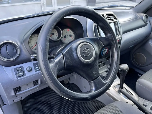 Купить Тойота Новый RAV4 2003г.