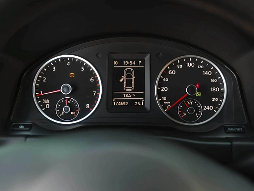 Купить Фольксваген Тигуан 2011г.