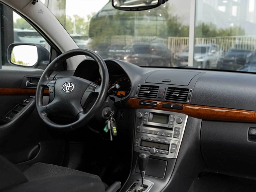 Купить Тойота Авенсис 2007г.