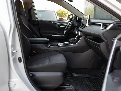 Купить Тойота Новый RAV4 2020г.