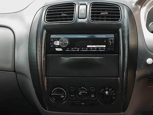 Купить Мазда Фамилиа 1999г.