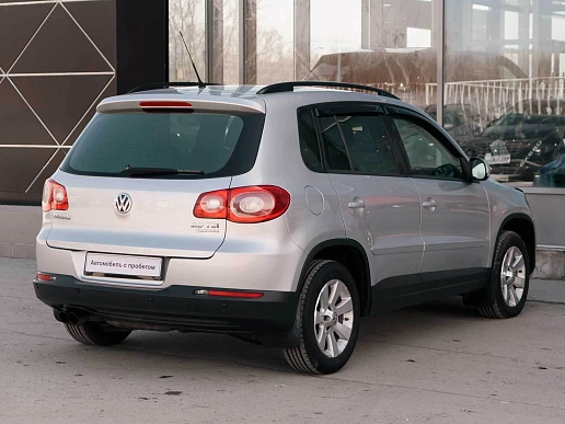 Купить Фольксваген Тигуан 2011г.