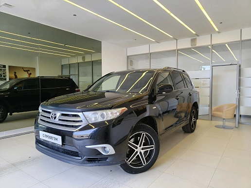 Купить Тойота Хайлендер 2013г.