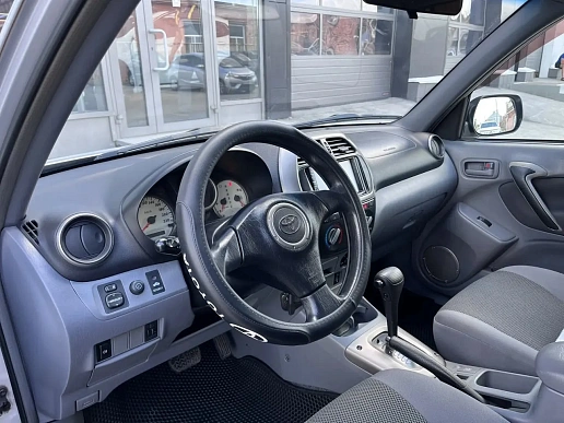 Купить Тойота Новый RAV4 2003г.