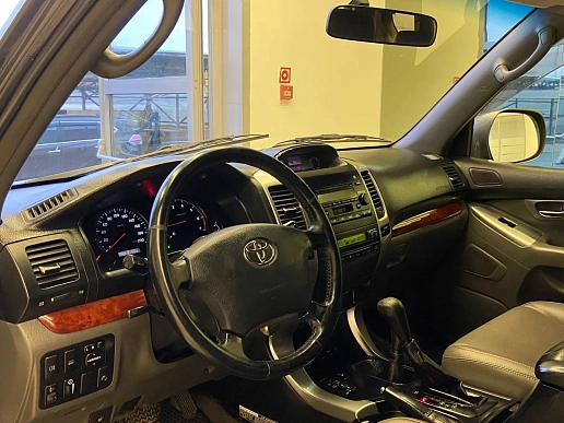 Купить Тойота Ленд Круисер Прадо 2006г.