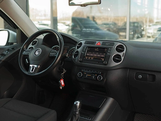 Купить Фольксваген Тигуан 2011г.