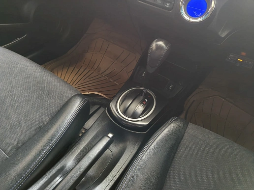 Купить Хонда Фит Шуттле 2014г.