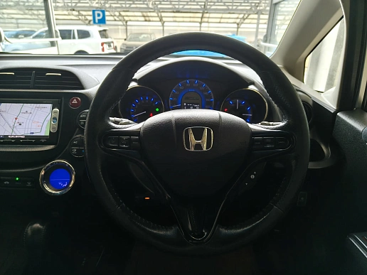 Купить Хонда Фит Шуттле 2014г.