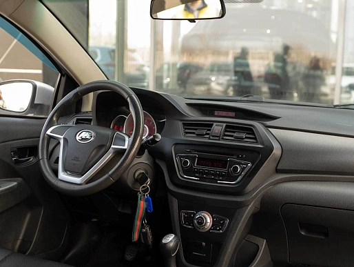 Купить Лифан КС50 2016г.