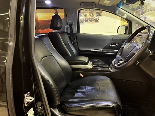 Купить Тойота Веллфире 2012г.