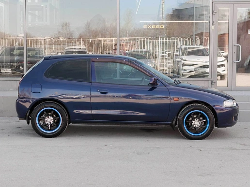 Купить Митсубиси Мирадже 1997г.