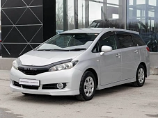 Купить Тойота Виш 2011г.
