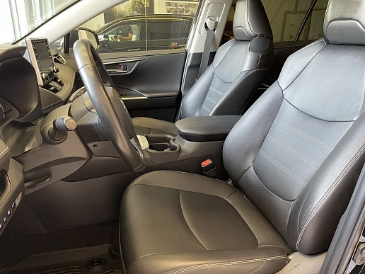Купить Тойота Новый RAV4 2021г.