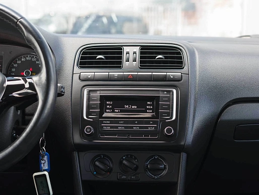 Купить Фольксваген Поло 2017г.