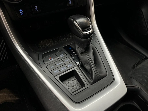 Купить Тойота Новый RAV4 2021г.