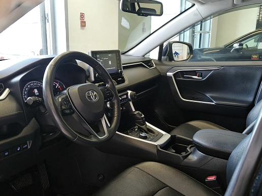 Купить Тойота Новый RAV4 2021г.