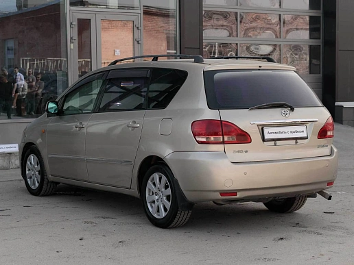Купить Тойота Ипсум 2002г.