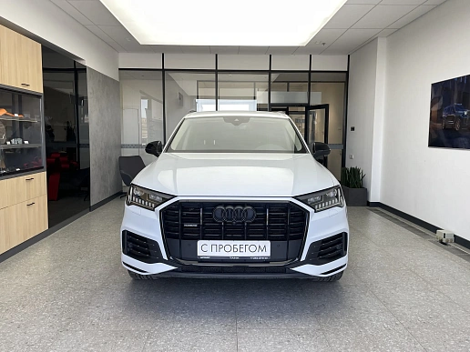 Купить Ауди К7 2021г.