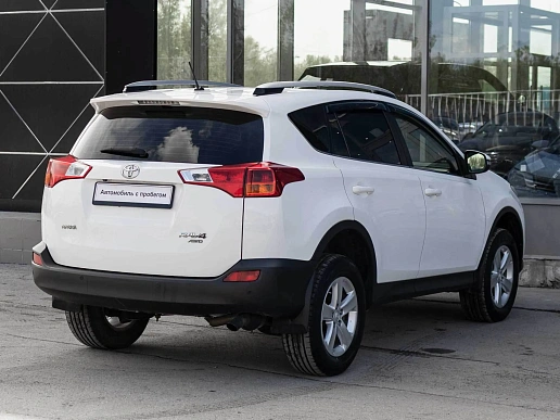 Купить Тойота Новый RAV4 2013г.