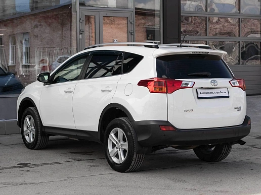 Купить Тойота Новый RAV4 2013г.