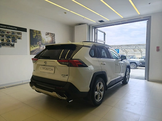 Купить Тойота Новый RAV4 2020г.