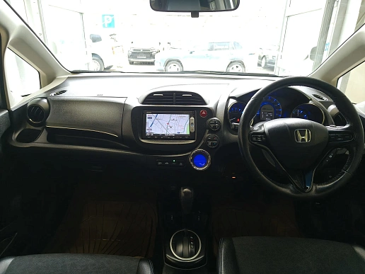 Купить Хонда Фит Шуттле 2014г.