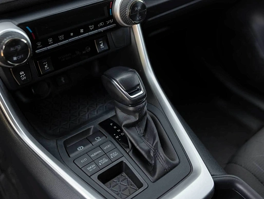 Купить Тойота Новый RAV4 2020г.