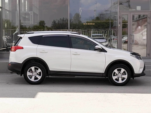 Купить Тойота Новый RAV4 2013г.