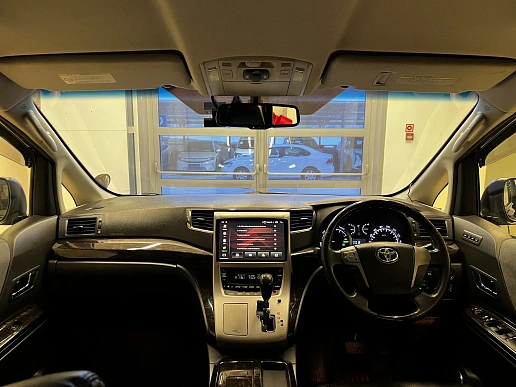 Купить Тойота Веллфире 2012г.