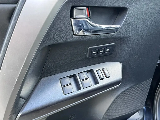 Купить Тойота Новый RAV4 2017г.