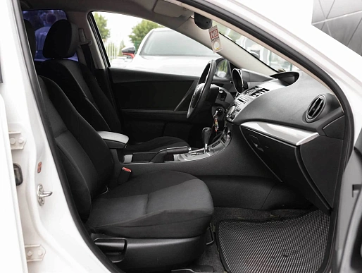 Купить Мазда Mazda 3 2011г.