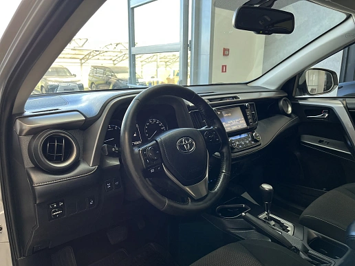 Купить Тойота Новый RAV4 2018г.