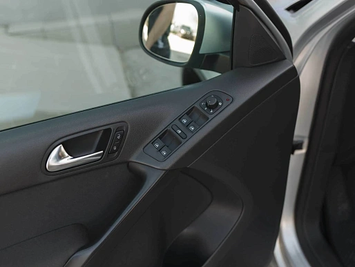 Купить Фольксваген Тигуан 2011г.