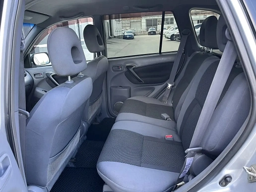 Купить Тойота Новый RAV4 2003г.