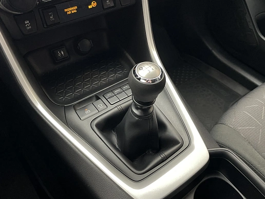 Купить Тойота Новый RAV4 2020г.