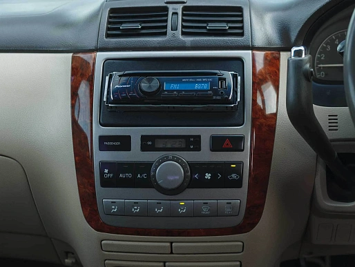 Купить Тойота Ипсум 2002г.