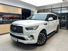 Infiniti QX80