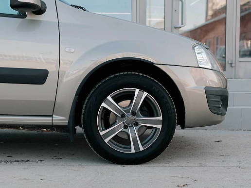 Купить Лада Ларгус 2014г.