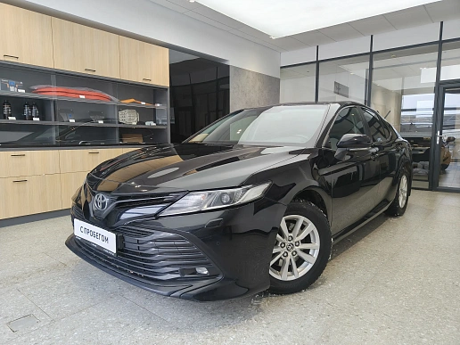 Купить Тойота Камрй 2020г.