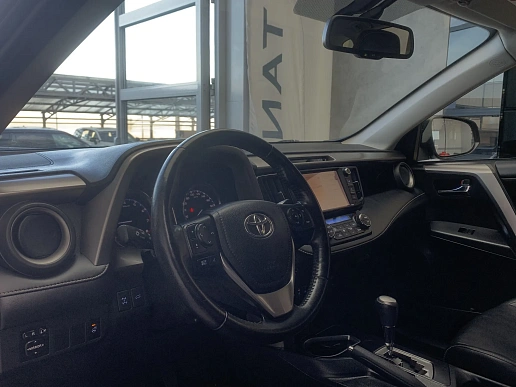 Купить Тойота Новый RAV4 2019г.