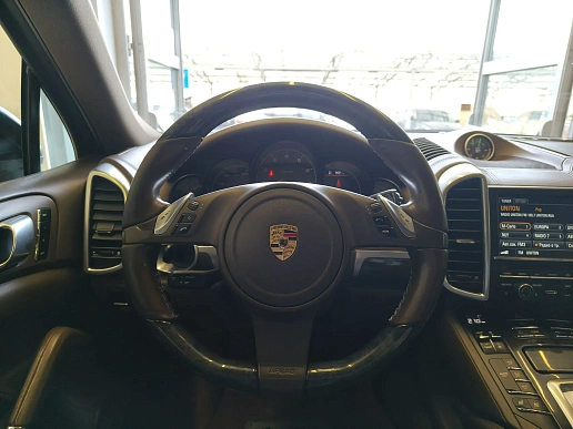 Купить Порше Кайенне 2012г.