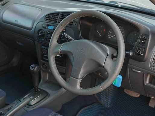 Купить Митсубиси Мирадже 1997г.