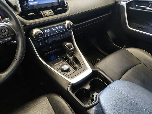 Купить Тойота Новый RAV4 2021г.