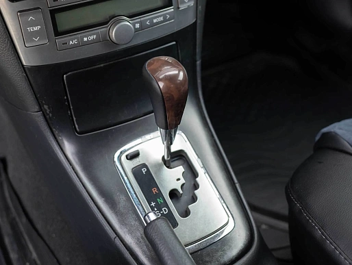 Купить Тойота Авенсис 2007г.