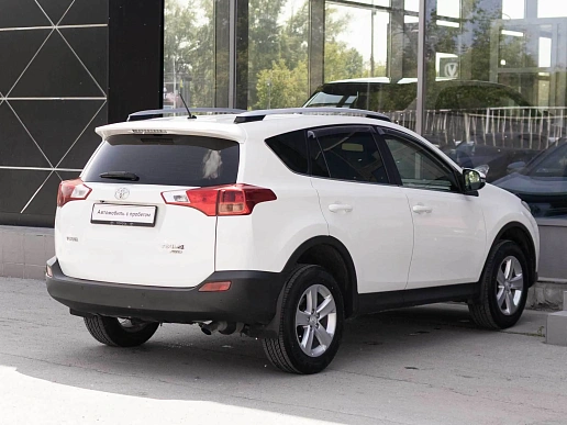 Купить Тойота Новый RAV4 2013г.