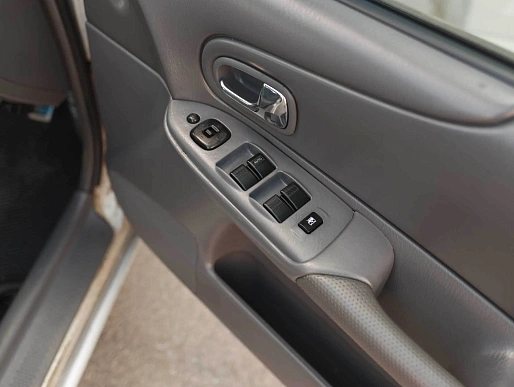 Купить Мазда Фамилиа 1999г.